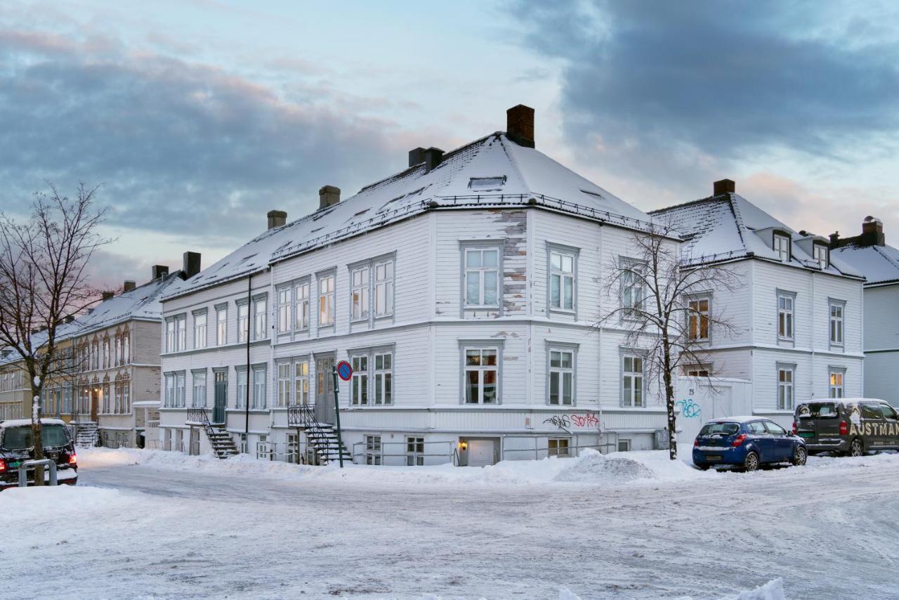 Appartement The Golden Lion Street Getaway à Trondheim Extérieur photo